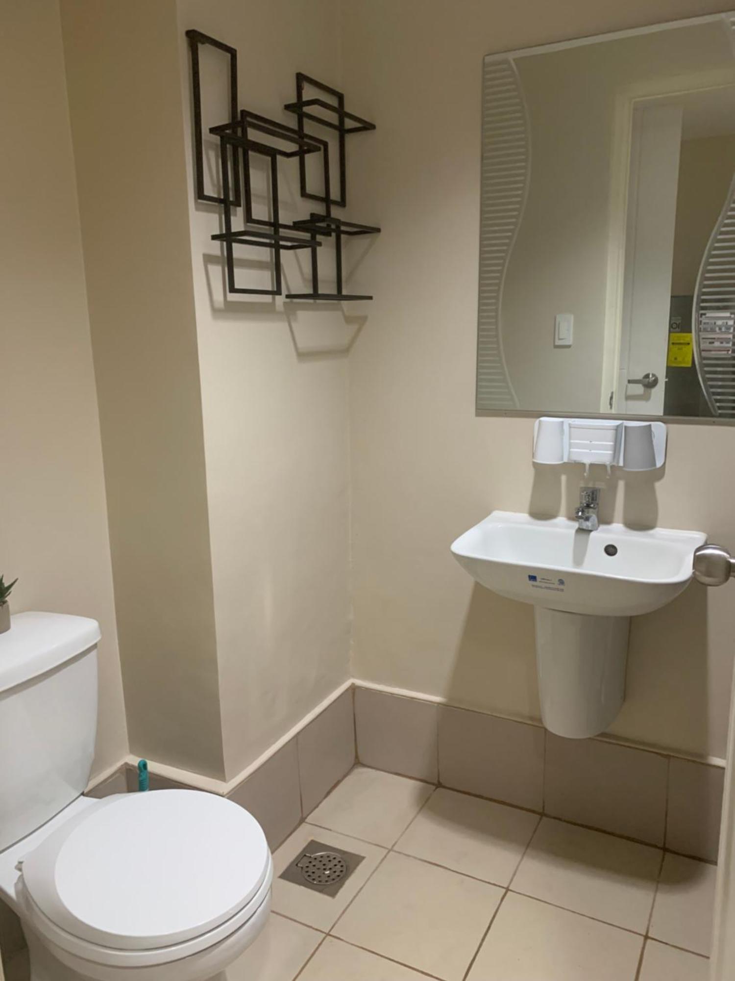 Luxanos Condo Place- Sunvida Tower Cebu Εξωτερικό φωτογραφία