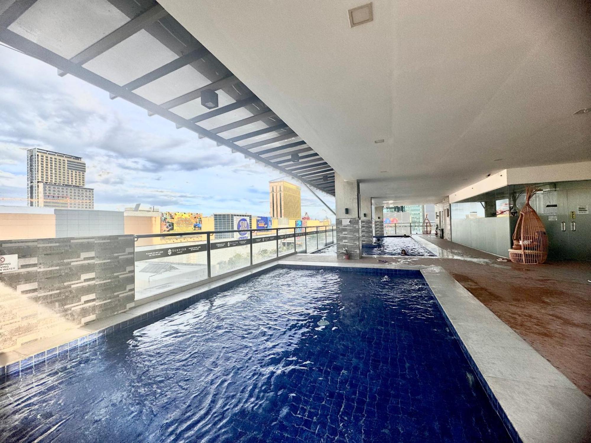 Luxanos Condo Place- Sunvida Tower Cebu Εξωτερικό φωτογραφία