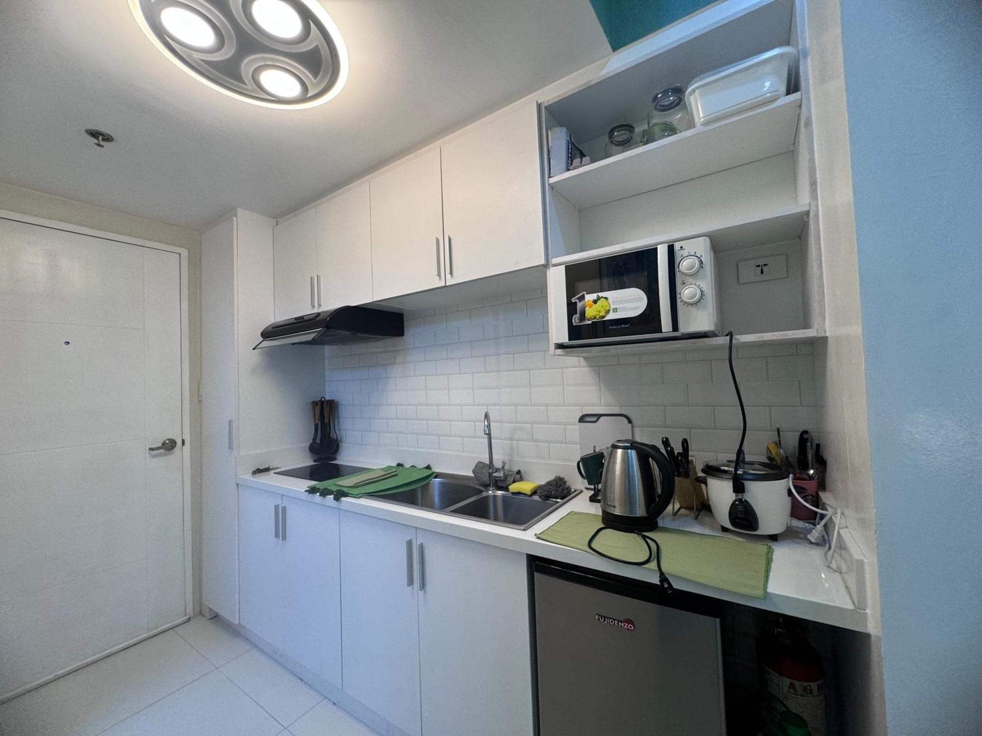 Luxanos Condo Place- Sunvida Tower Cebu Εξωτερικό φωτογραφία